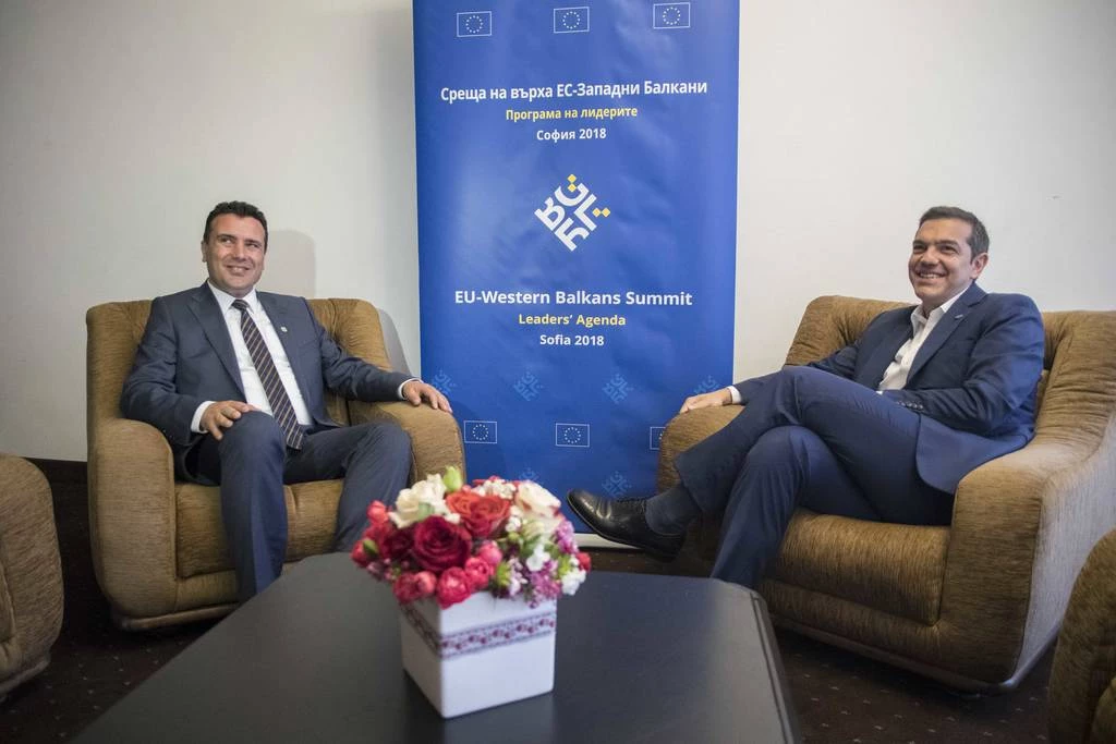 Aναβρασμός στα Σκόπια: Σενάρια για κάλπες 25 Νοεμβρίου ή 2 Δεκεμβρίου – Εξοργισμένοι με Ζάεφ οι οπαδοί του VMRO